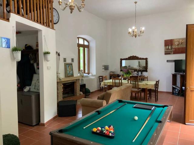 Villa in vendita a Molazzana LU