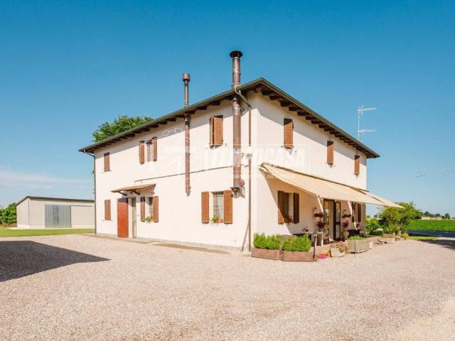 Villa in vendita a Molinella BO