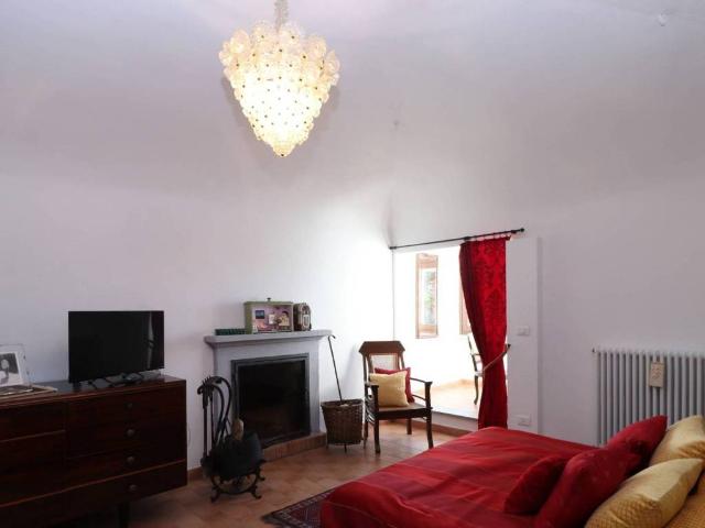 Villa in vendita a Mombaldone AT