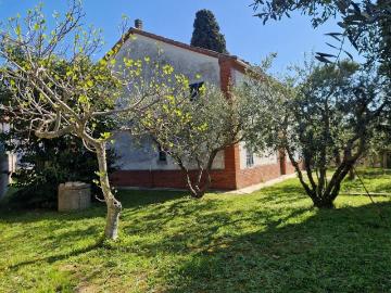 Villa in vendita a Mombaroccio PU