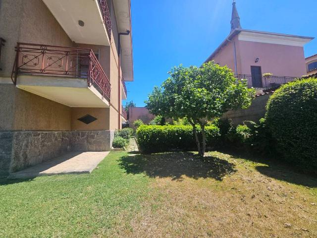 Villa in vendita a Momo NO