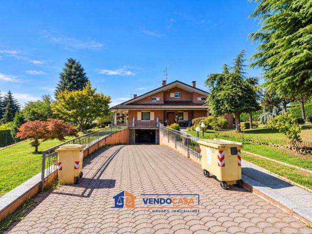 Villa in vendita a Moncalieri TO