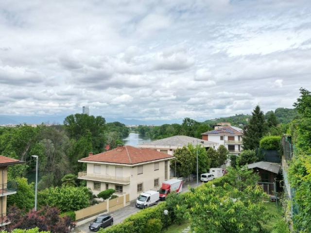 Villa in vendita a Moncalieri TO