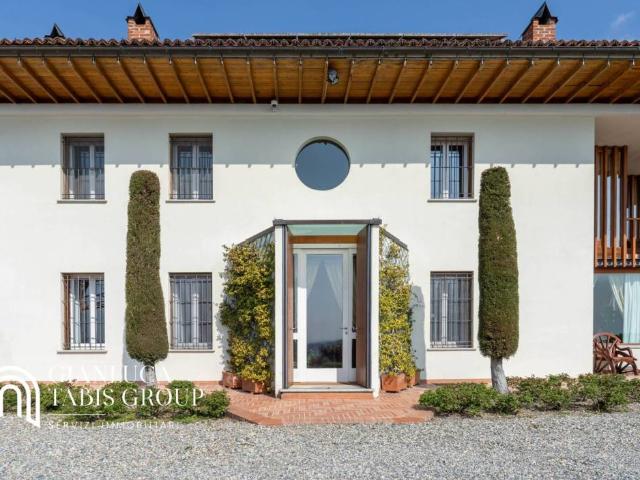 Villa in vendita a Moncucco Torinese AT