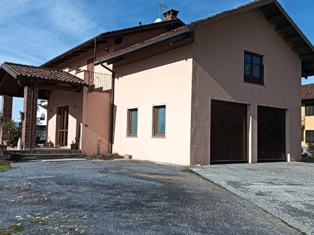Villa in vendita a Monasterolo di Savigliano CN