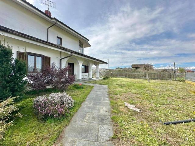 Villa in vendita a Monasterolo di Savigliano CN