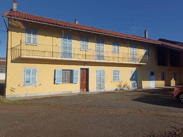Villa in vendita a Monasterolo di Savigliano CN