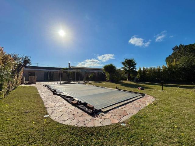 Villa in vendita a Monastir CA