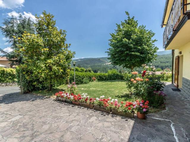 Villa in vendita a Monghidoro BO