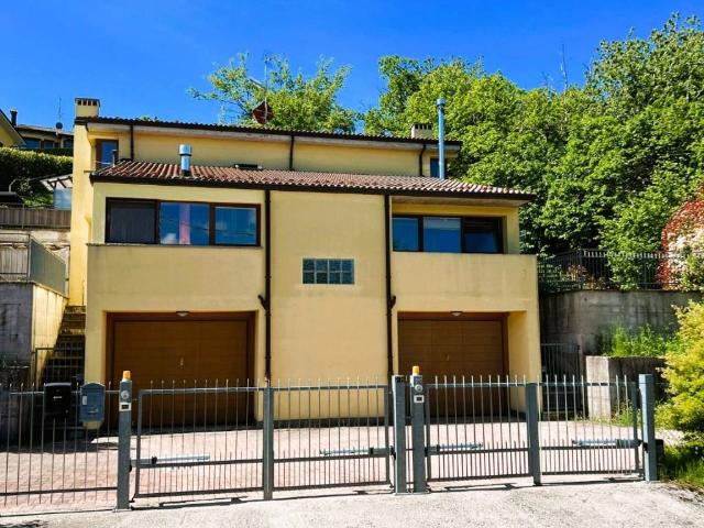 Villa in vendita a Monghidoro BO