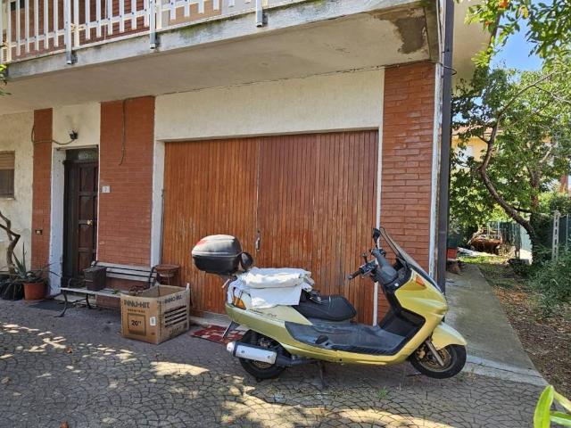 Villa in vendita a Mondolfo PU