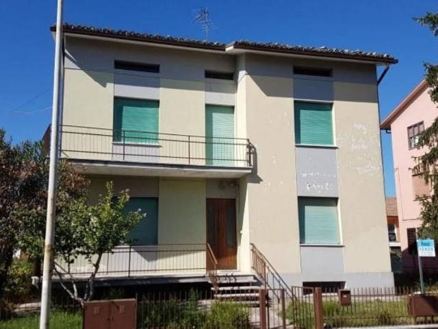 Villa in vendita a Mondavio PU