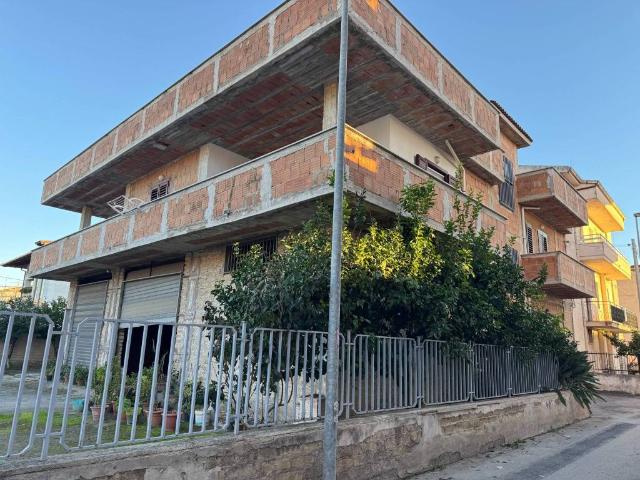 Appartamento in vendita a Mondragone CE
