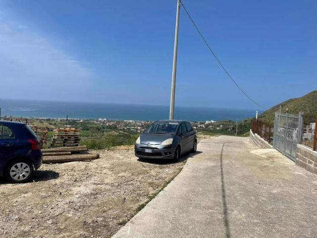 Villa in vendita a Mondragone CE