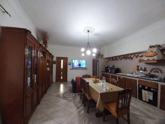 Villa in vendita a Mondragone CE