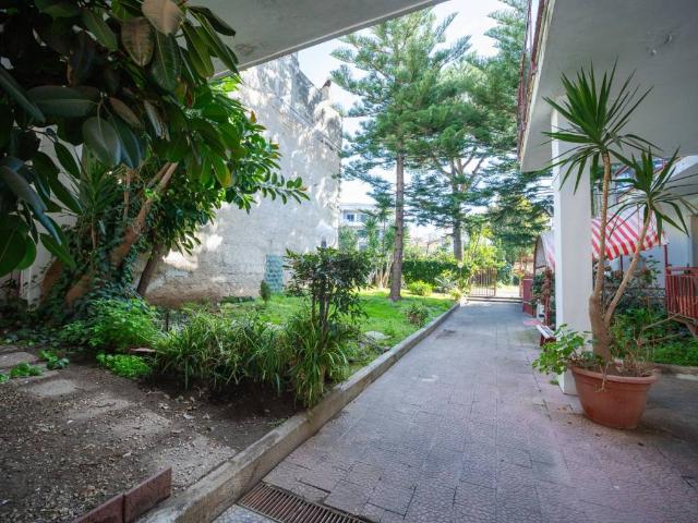 Villa in vendita a Mondragone CE