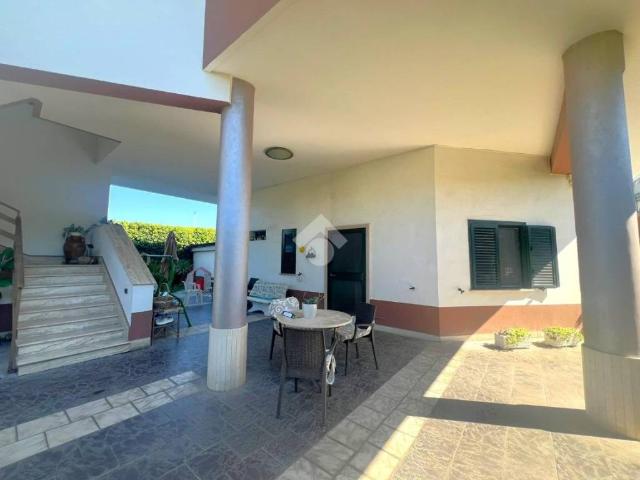 Villa in vendita a Mondragone CE