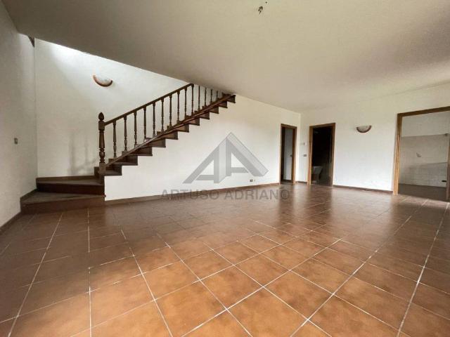 Villa in vendita a Monfumo TV