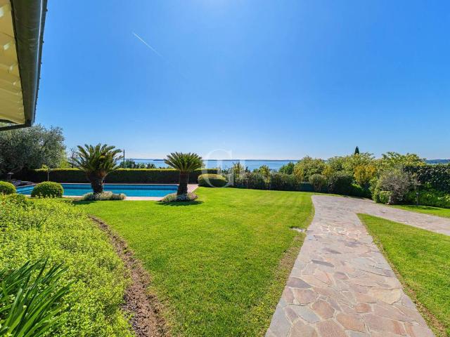 Villa in vendita a Moniga del Garda BS