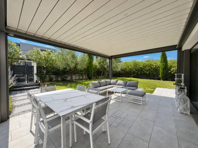 Villa in vendita a Moniga del Garda BS
