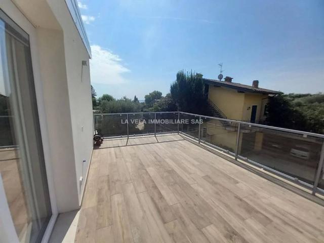 Villa in vendita a Moniga del Garda BS
