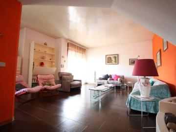 Villa in vendita a Monsampolo del Tronto AP