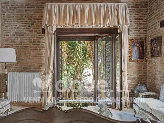Villa in vendita a Monsampolo del Tronto AP