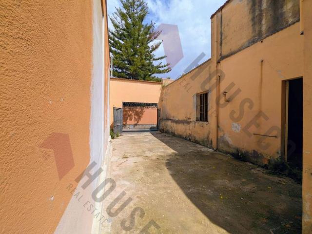 Villa in vendita a Monserrato CA