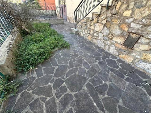 Villa in vendita a Monsummano Terme PT