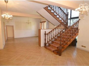 Villa in vendita a Monsummano Terme PT