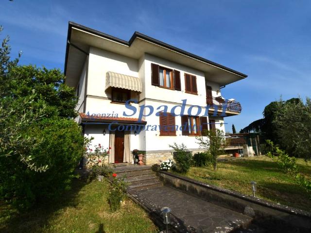 Villa in vendita a Monsummano Terme PT