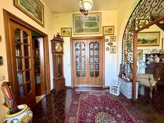 Villa in vendita a Monsummano Terme PT