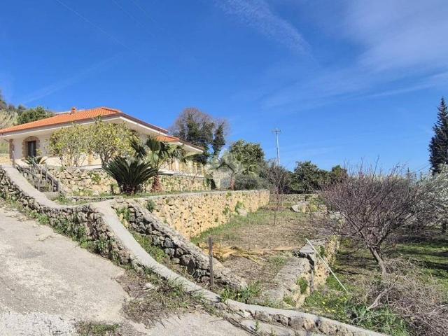 Villa in vendita a Monreale PA