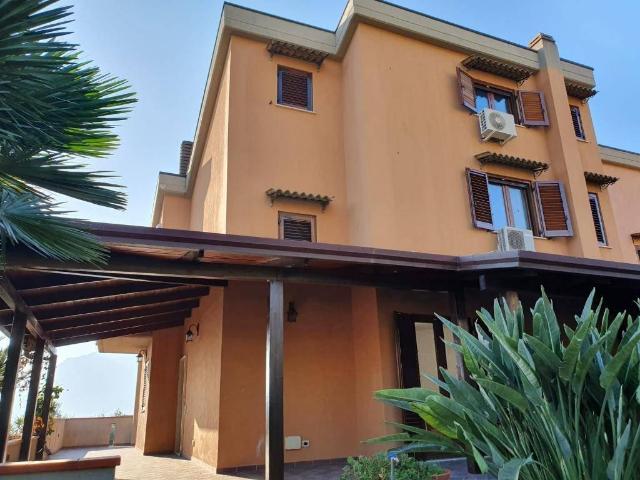Villa in vendita a Monreale PA