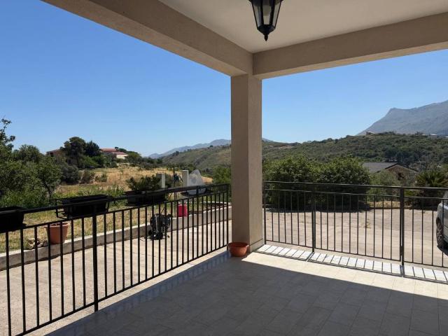 Villa in vendita a Monreale PA