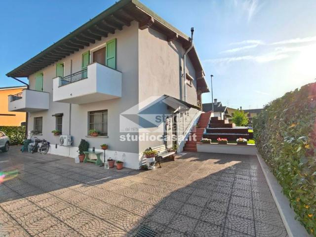 Villa in vendita a Montodine CR