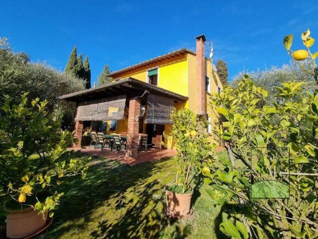 Villa in vendita a Montopoli in Val d'Arno PI