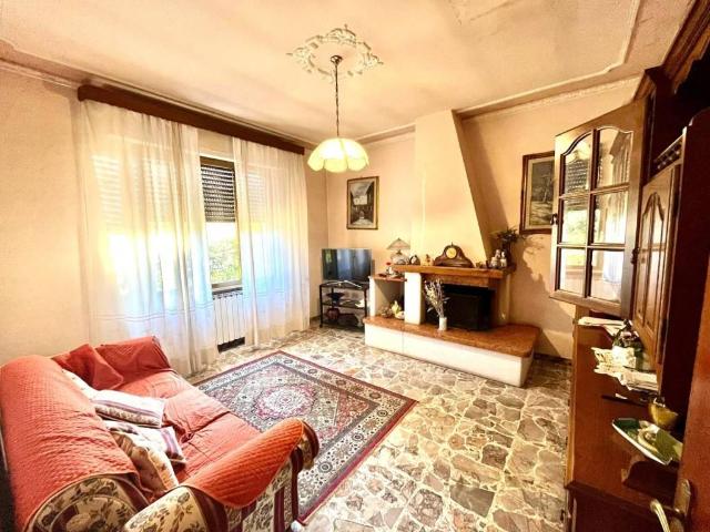 Villa in vendita a Montopoli in Val d'Arno PI