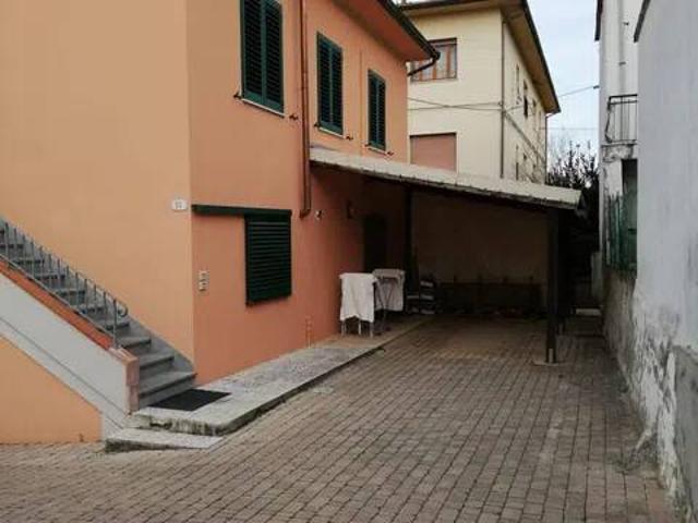 Villa in vendita a Montopoli in Val d'Arno PI