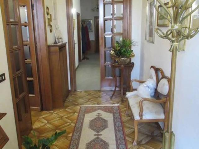 Villa in vendita a Montopoli in Val d'Arno PI