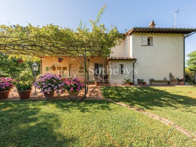 Villa in vendita a Montopoli in Val d'Arno PI