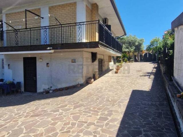 Villa in vendita a Montoro AV