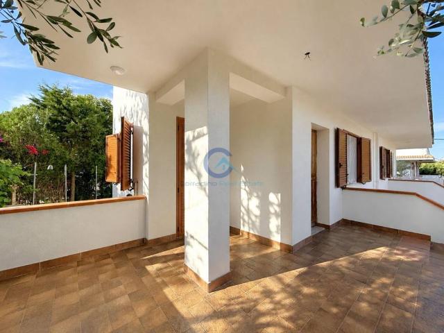 Villa in vendita a Montauro CZ