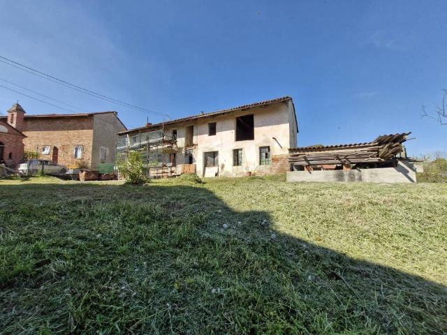 Villa in vendita a Montà CN