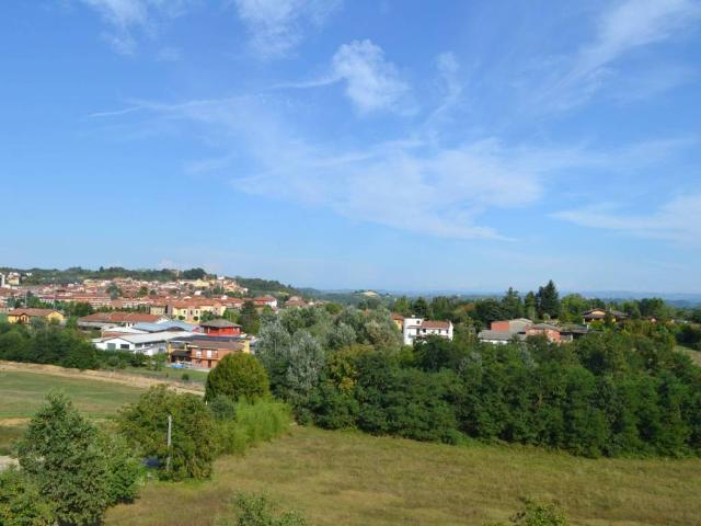Villa in vendita a Montà CN