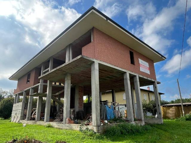 Villa in vendita a Montà CN