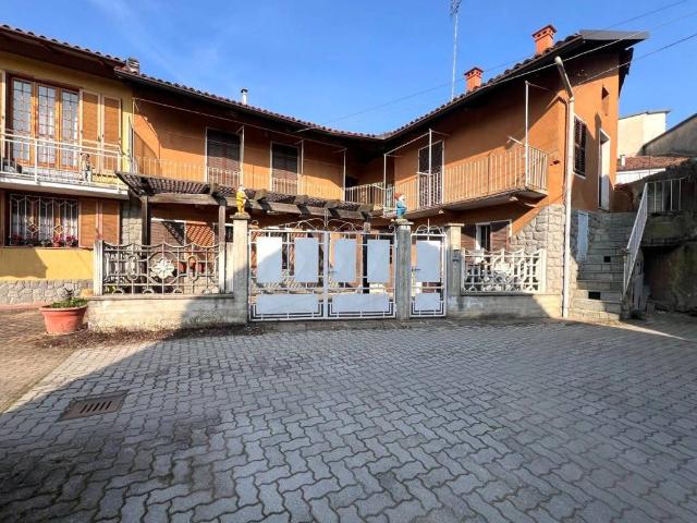 Villa in vendita a Montà CN