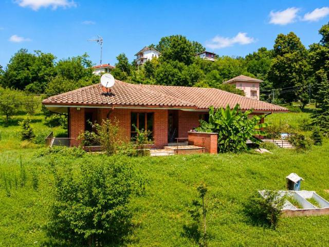 Villa in vendita a Montafia AT
