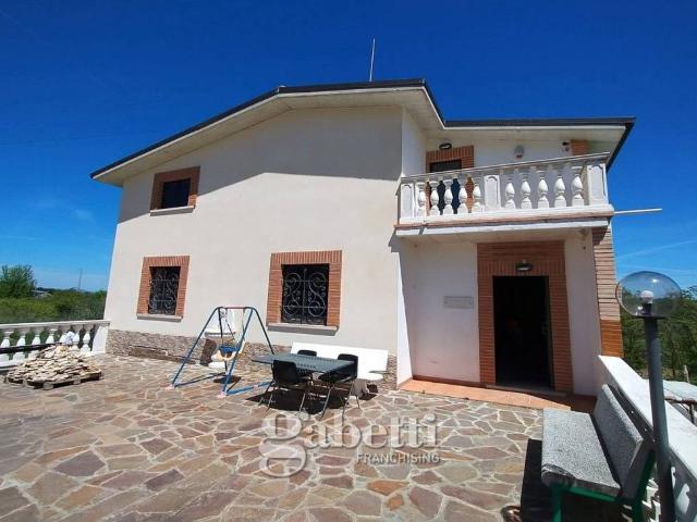 Villa in vendita a Montagano CB