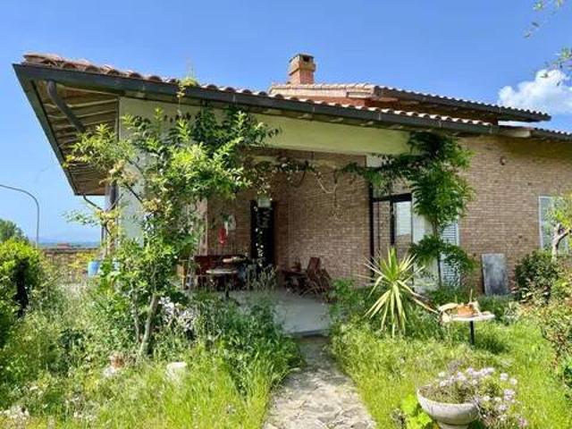 Villa in vendita a Montaione FI